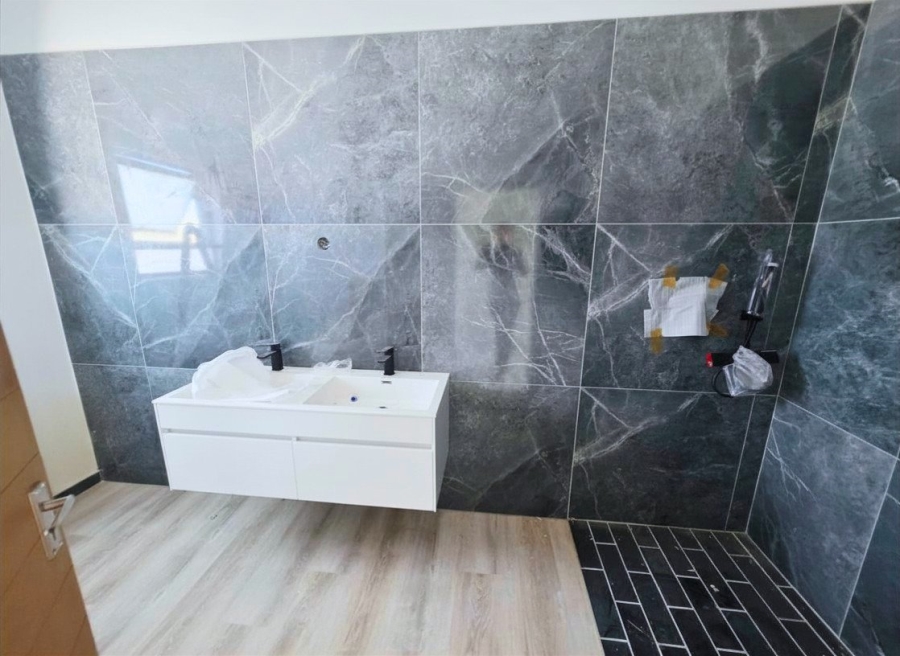 4 Bedroom Property for Sale in Sandown Western Cape